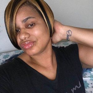 Meet your Posher, René